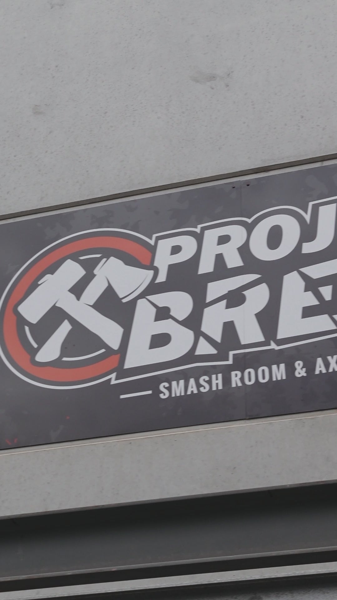 Load video: Smash Room &amp; Axe Combo